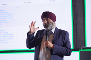 Day 1 - Presentation Day